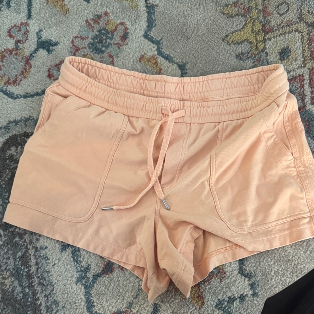 Athleta Women's Peach shorts